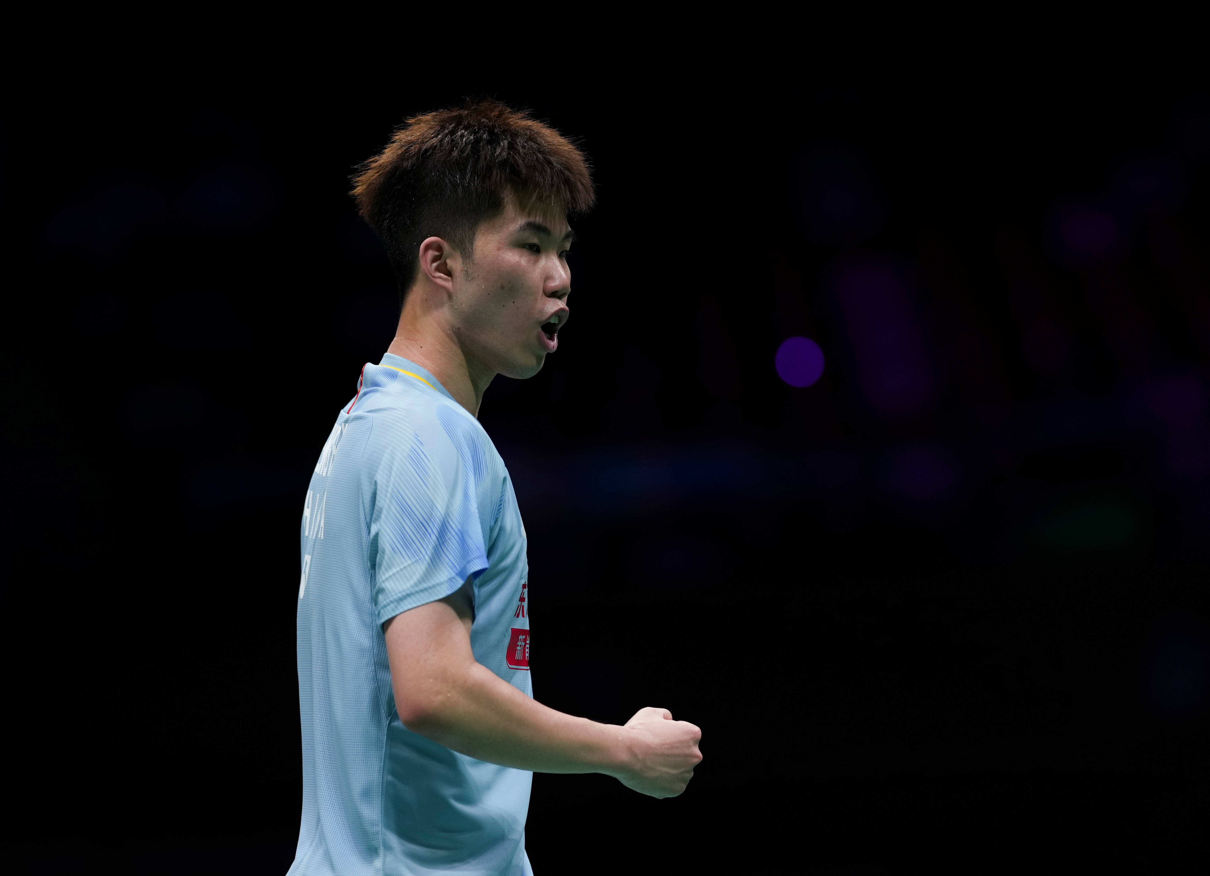 (体育)羽毛球——亚锦赛:翁泓阳无缘男单四强